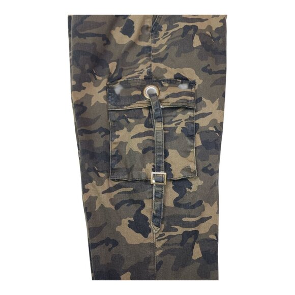 Fashion Nova Mens Camouflage Cargo Pants Size L Elastic Leg Opening - Picture 3 of 12